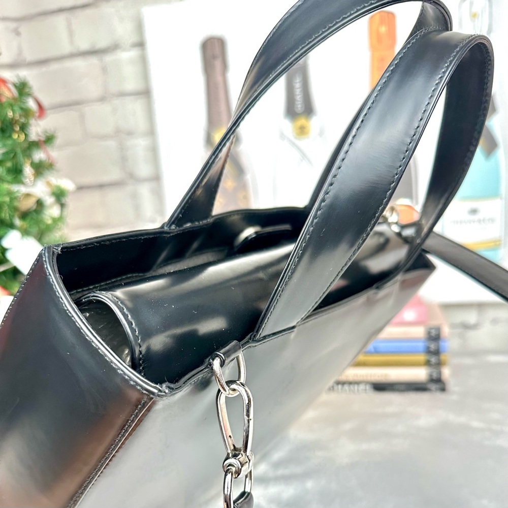 Gucci Matte Black Patent Leather 2-Way Shoulder bag or crossbody - Picture 8 of 15